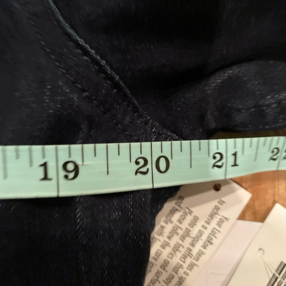 NWT LuLaRoe Women’s Denim Longline Jacket classic western comfy cotton M - Picture 8 of 10